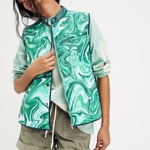 HOSBJERG Alice Victoria Marbled Quited Vest In Green Women's Size M